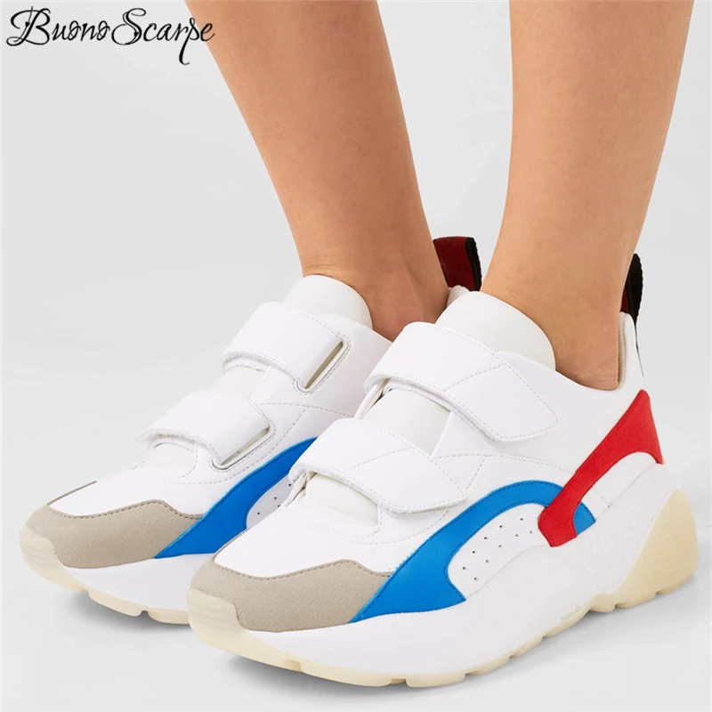 Buono Scarpe/женские кроссовки с радужной шнуровкой; фирменный дизайн; женская обувь на толстой подошве; спортивные кроссовки на танкетке из натуральной кожи