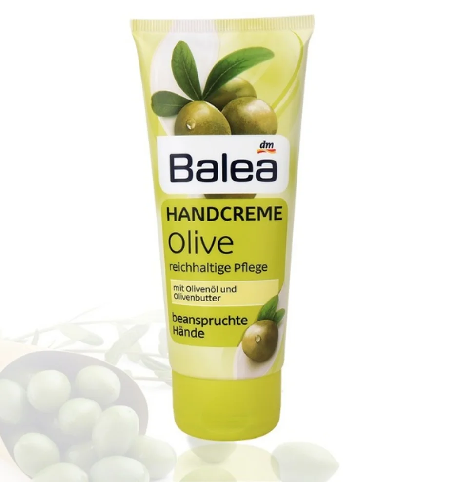 Увлажняющий крем для рук Balea Olive восстанавливающий сухость кожи снимает