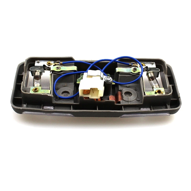 Купольная лампа LARBLL MB774928 подходит для Mitsubishi Pajero / Shogun Montero V31 V32 V33 V43 1990-2004 |