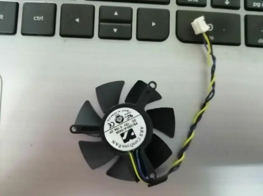 Gigabyte FS1250-S2053A 12V 0.19A 3-провод вентилятора видеокарты с 4,5 см в диаметре