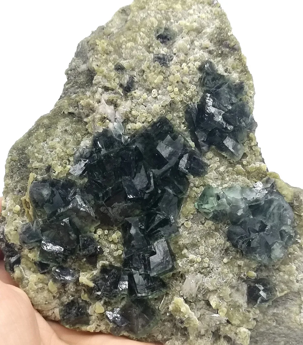 483g натуральный темно зеленый флюоритовая Хрустальная камни и минералы редко