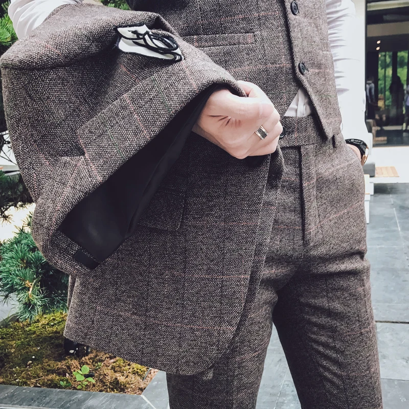 Мужские деловые брюки коричневые кофейного цвета облегающие духи для офиса на