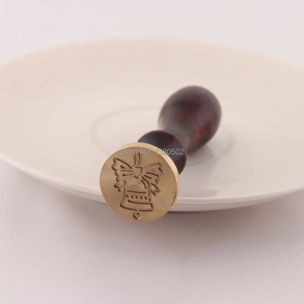 

Hot Fshon Wood Wax Seal Stamp Christmas Bell Pattern Decortaion For Merry Christmas