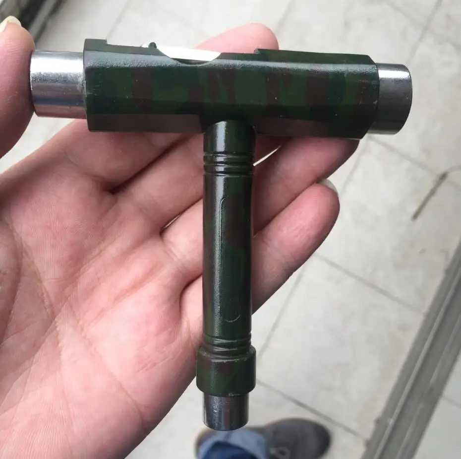 Quality dark green T Самокат Лонгборд скейтборд инструменты гаечный ключ гайки L ключ 3 гнезда металл и пластик скейт т инструмент - Цвет: Quality dark green T