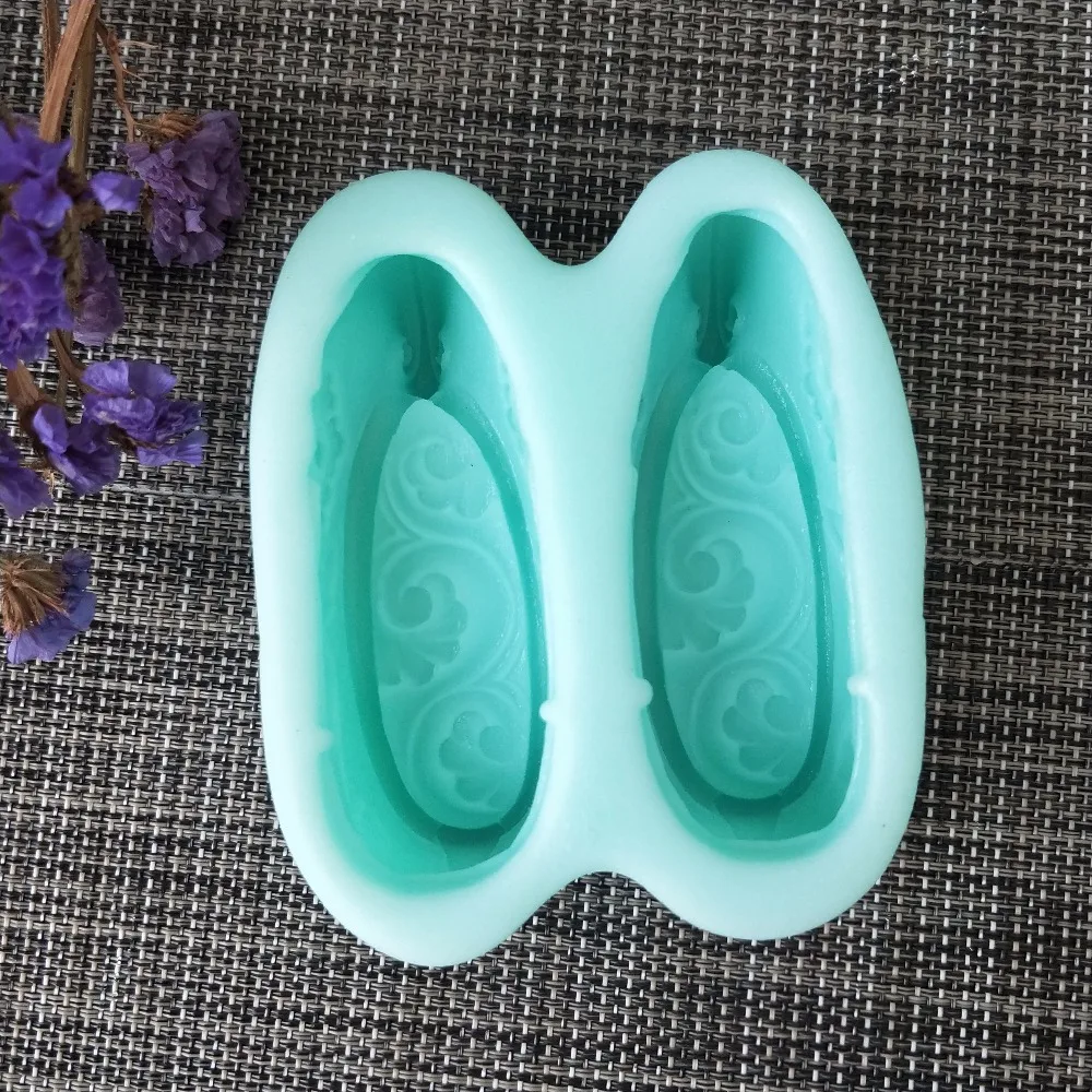 

QT0128 Silicone Molds Soap Mold Shoes Silicone Soap Molds Silica Gel Die Handmade Aroma Stone Moulds Lotus Retro Three Inch Gold