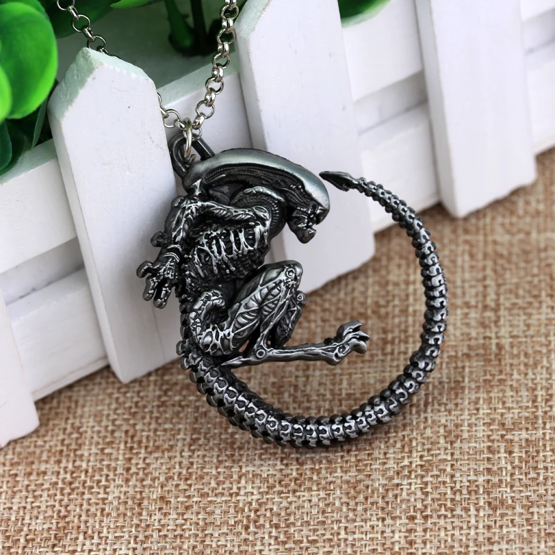 Ожерелье воина пришельца хищника AVP Alien Queen подвеска Goth Horror Giger крутые ожерелья для