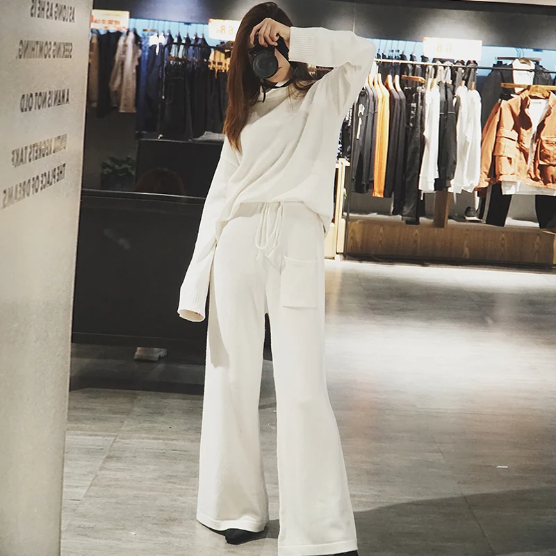 Кашемировый свитер с высоким воротом для женщин Широкие трикотажные брюки осени