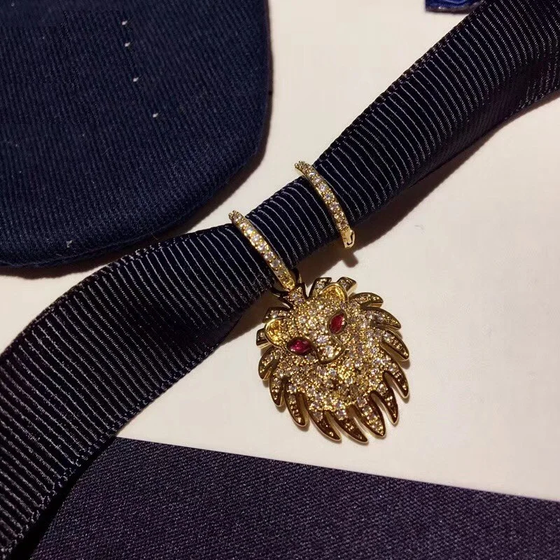 Горячее предложение медный циркон асимметричная голова льва фотообруч для