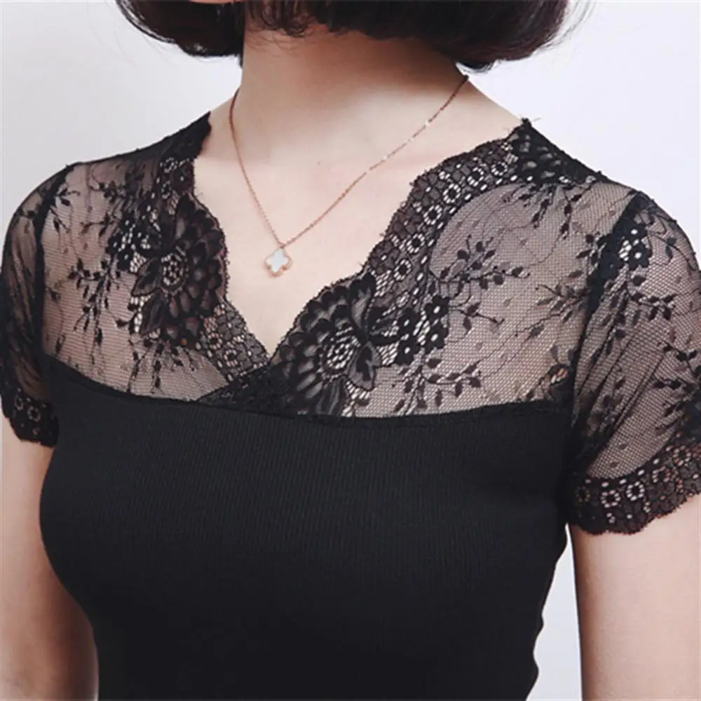 2018 spring and summer women's sexy lace shirt t Korean version of the small V-neck sweater | Женская одежда