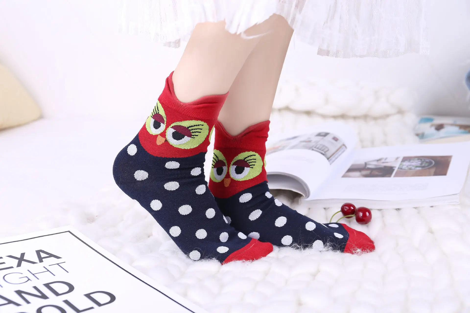 Hot Women's Funny Pattern Combed Cotton Crew Owl Socks Fashion Style Unisex Colorful Casual Ladies Wedding Socks NS9048