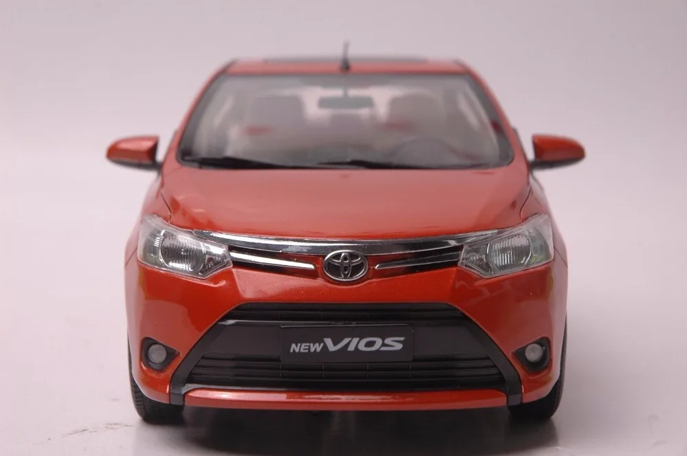1:18 литья под давлением модель для Toyota Vios 2013 Оранжевый сплав игрушечный автомобиль миниатюрная коллекция подарок