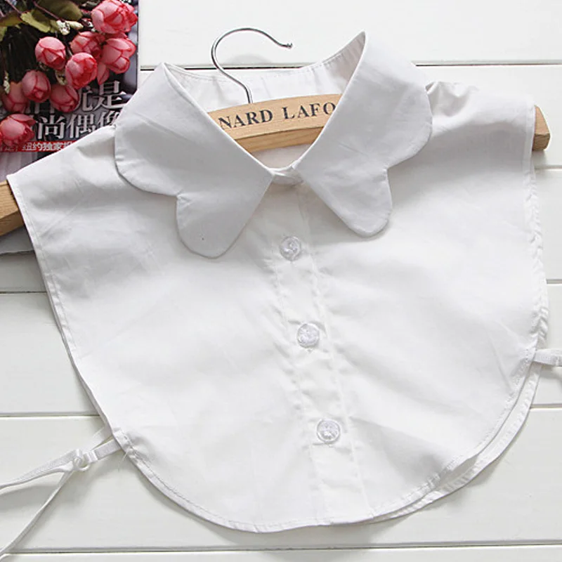 

Vintage wavy collar white shirt bottoming fake detachable blouse shirt Elegant False Collar decorative fashion shirt collar