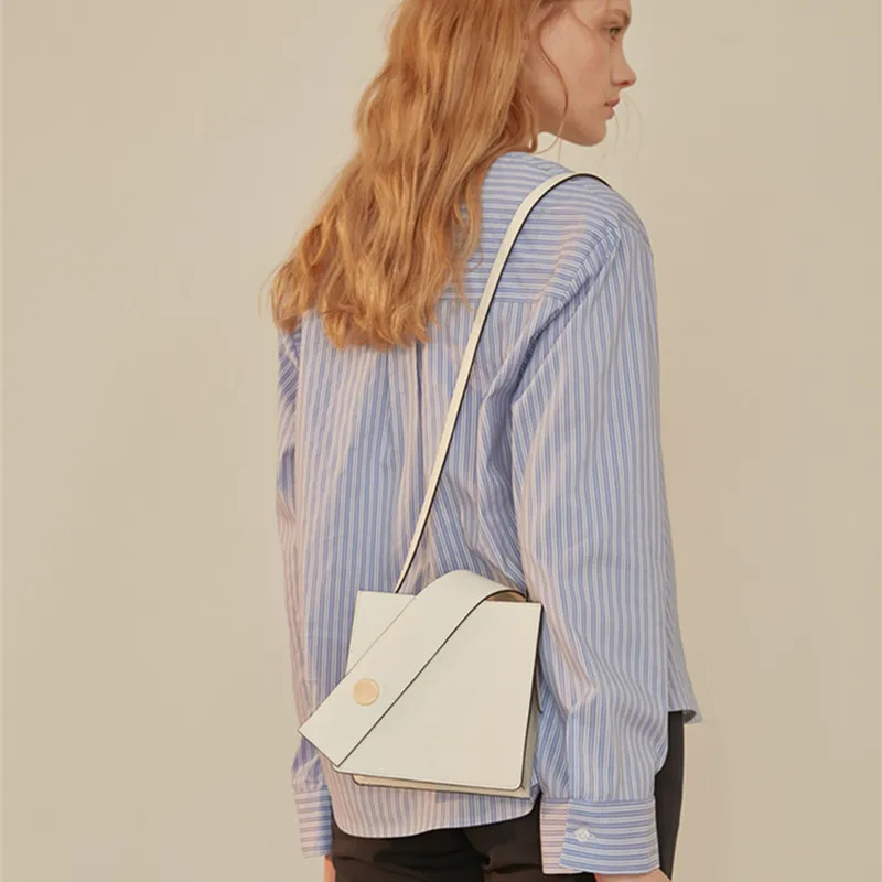 Женская сумка в Корейском стиле Сезон весна лето Новинка Простая дизайнерская на