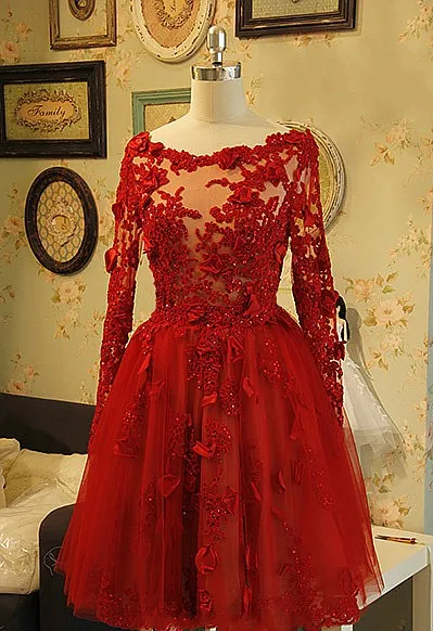 Женское платье для свадьбы красное кружевное с аппликацией и бусинами тяжелой
