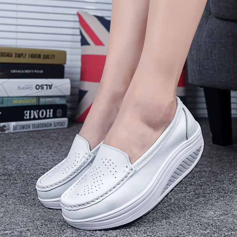 ROLCCGIO Fashion Sneakers loss Weight Women Swing Genuine Leather Fun Solid Breathable Platform Wedges Shoes | Обувь