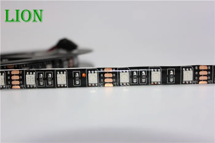 12 В постоянного тока черная Светодиодная лента PCB 5050 60 светодиодов/м печатная