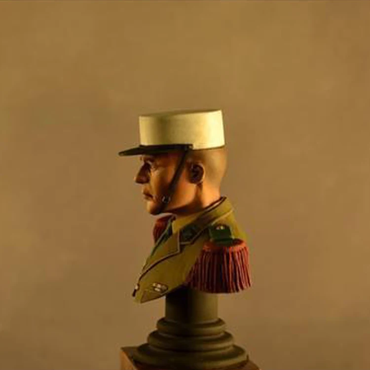 Масштаб 1/12 неокрашенный бюст из смолы коллекция бюста офицера|Наборы для сборки