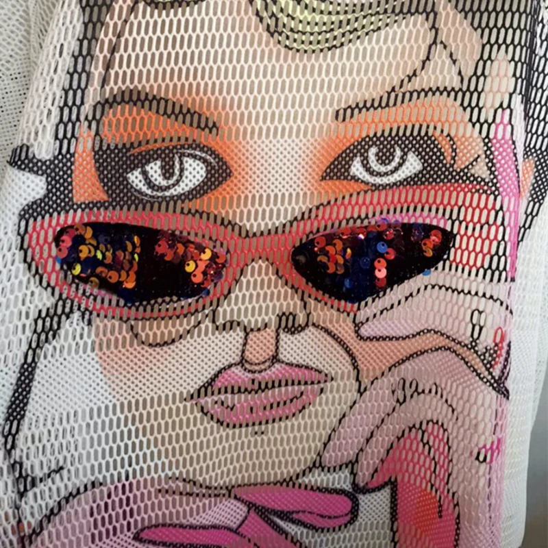 Женское платье с блестками и мультяшным принтом повседневное белое свободное