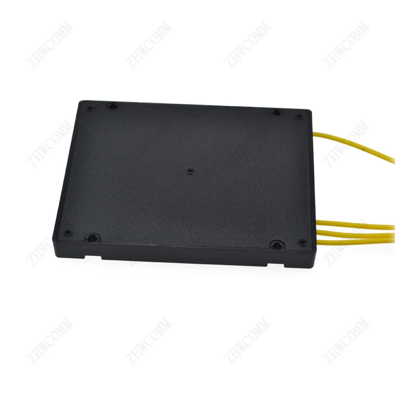 Высококачественный волоконно-оптический сплиттер ZHWCOMM 1M FC UPC 1x3 1310 нм