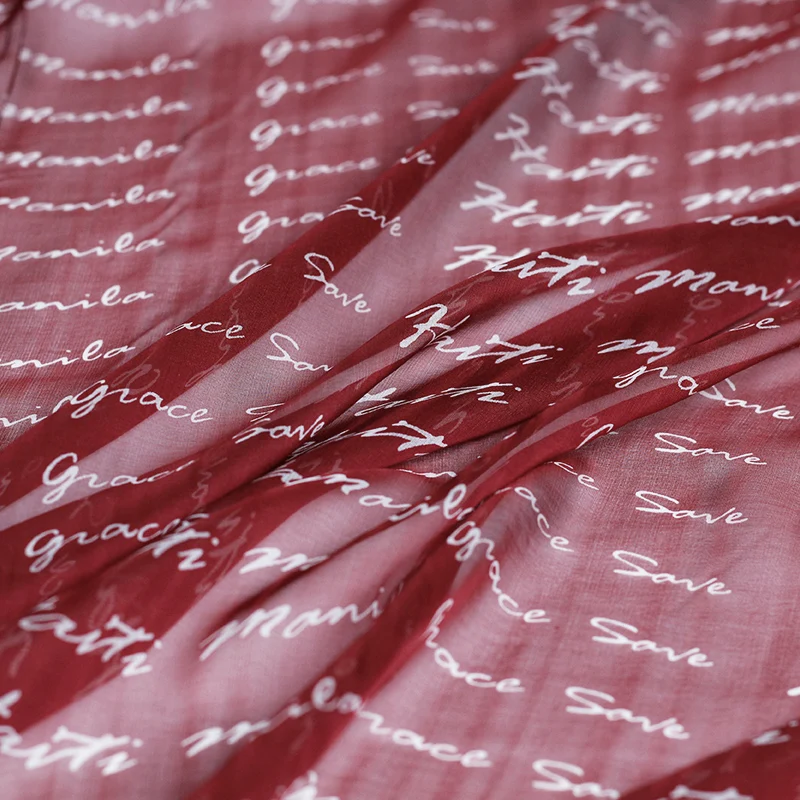 Красная малиновая перламутровая шелковая шифоновая ткань 6momme с принтом красных