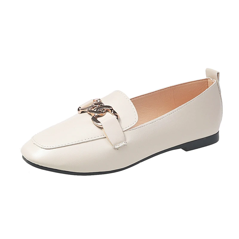 Туфли женские с металлическим украшением мягкие повседневные без застежки