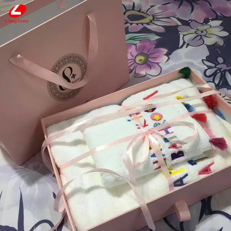 Комплект полотенец с кисточками пляжное полотенце вышивкой высококачественное