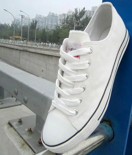 Breathable male men's sports casual plus size skateboarding shoes low canvas | Спорт и развлечения