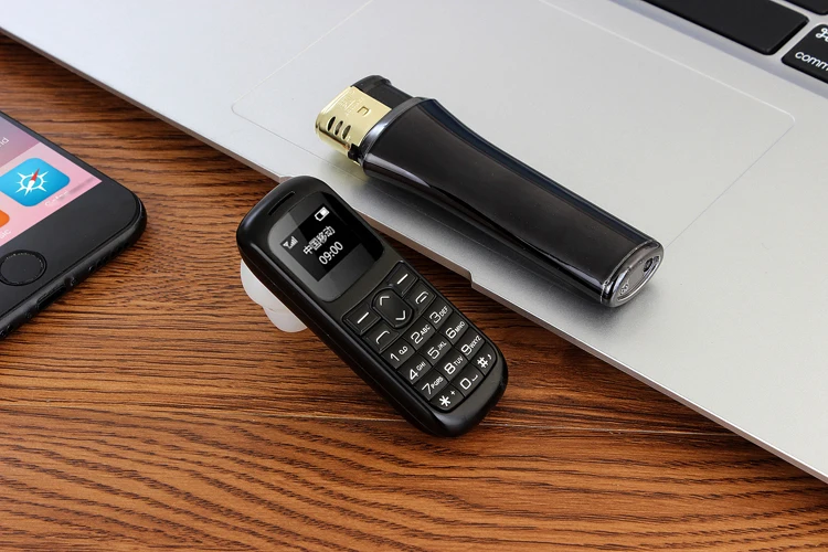 C001 мини мобильный телефон Bluetooth гарнитура волшебный голос GSM низкая радиация дешевый китайский детский сотовый телефон аналогичный BM50 BM70 телефоны