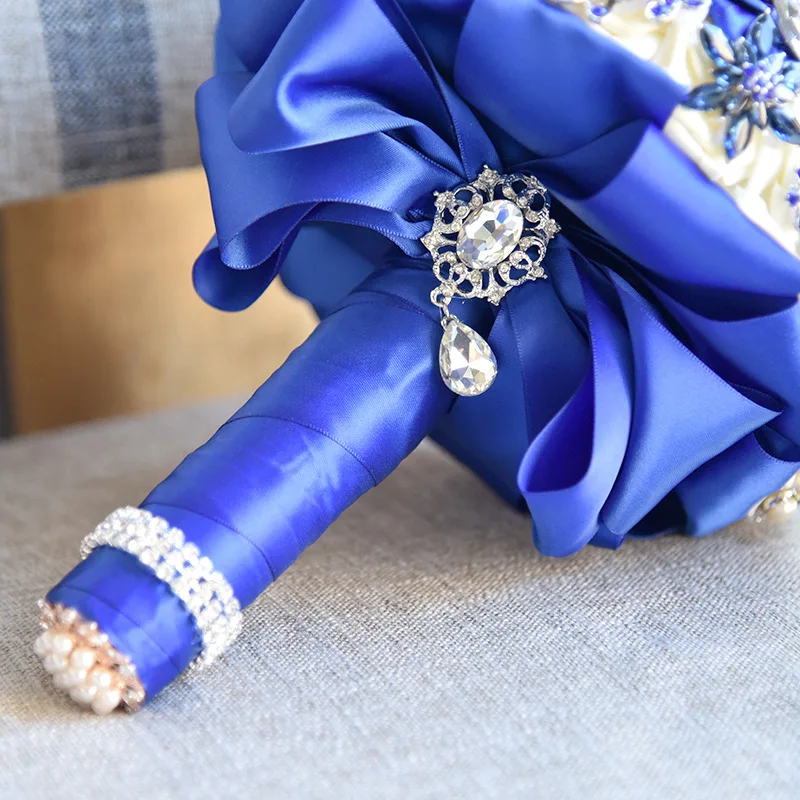 

Europe Style Wedding Flower Bouquet Crystal Patchwork Slap-up Bride Holding Flower Silk Rose Artificial Bride Bouquet Flowers