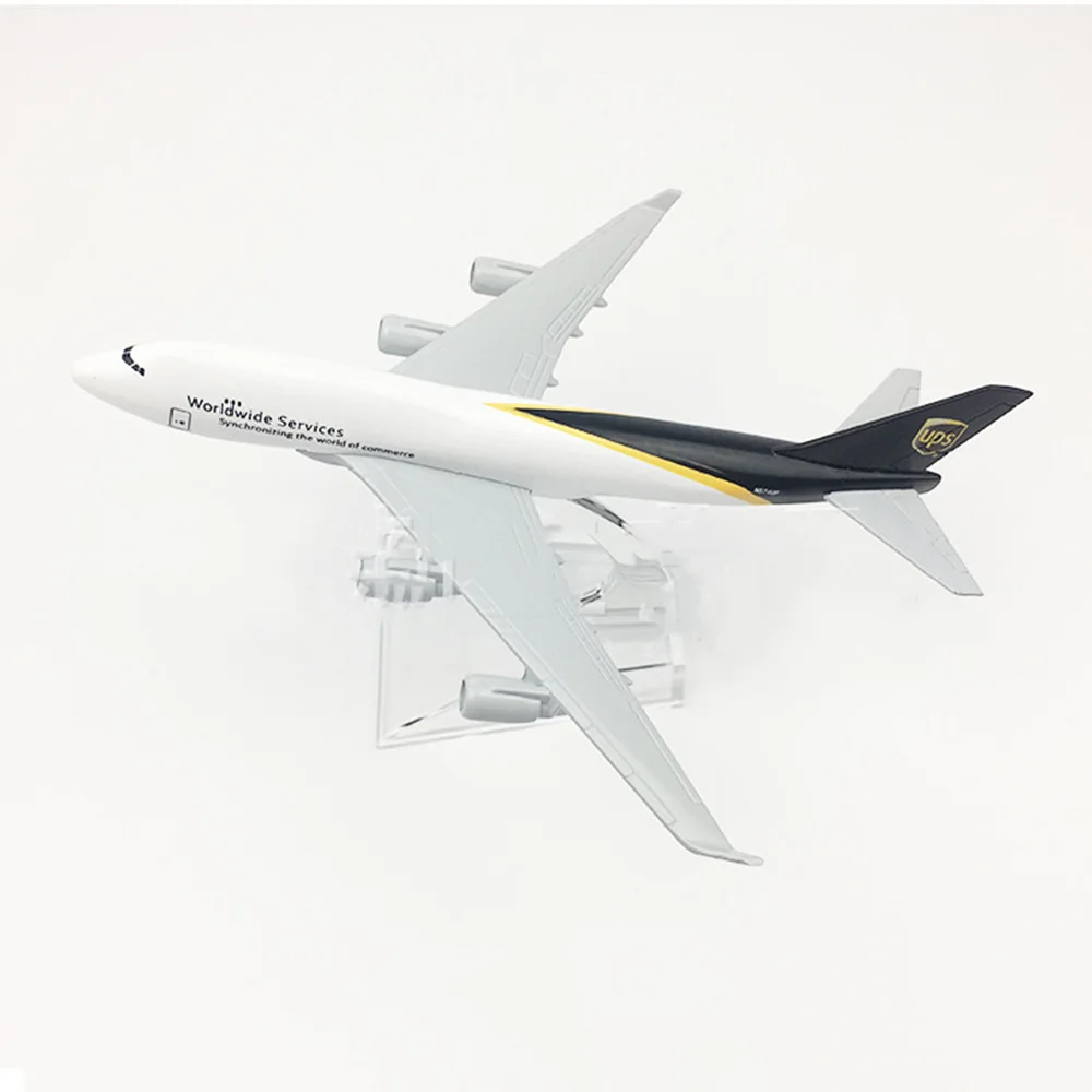 1/400 весы Boeing 747 UPS Cargo Aircraft 16 см модель B747 из сплава детские игрушки подарок для