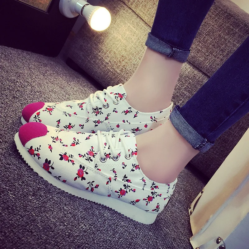 Женщин Печатных Цветок Круглый Носок Зашнуровать Холст Плоский Каблук Обувь