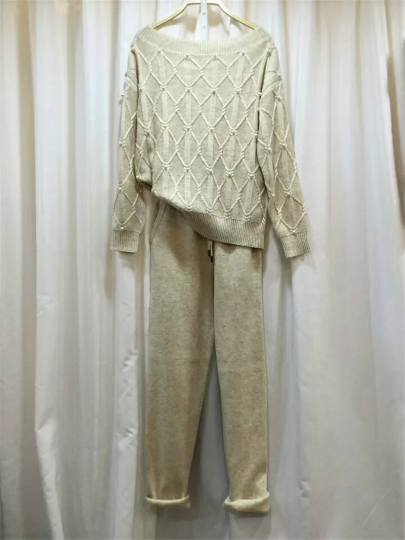Tracksuits 2021 autumn and winter 2-piece Suit Hand-beaded Word Shoulder Wool Mink Sweater + Knit Trousers Two-piece Women |