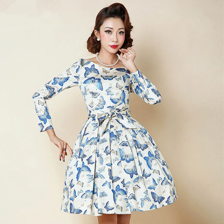 Женское винтажное платье средней длины хлопковое в стиле 50 х с бабочкой вырезом