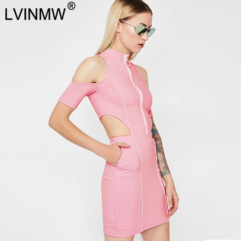 Фото LVINMW пикантные трикотажные Кнопка глубоким v образным вырезом Bodycon платье 2019 Лето LVINMW пикантные трикотажные Кнопка глубоким v образным вырезом Bodycon платье 2019 Лето