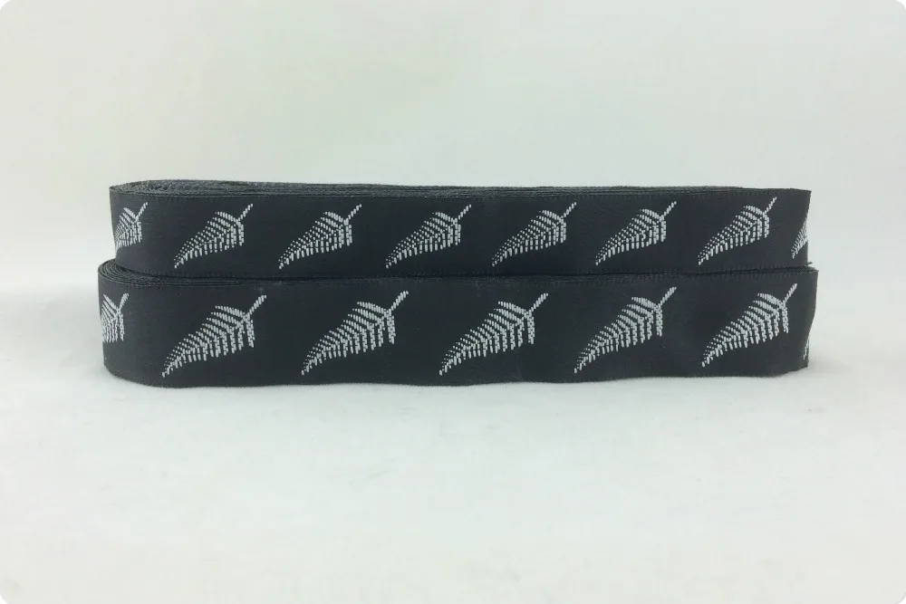 

wholesale 5/8"+7/8"(16mm+22mm 20y/lots) Polyester leaves Black feathers Woven Jacquard Ribbon For Dog Collar