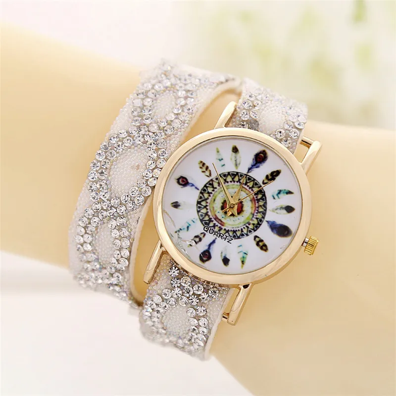 Новые моды для женщин Кристалл Бисера Пояса Красочный Циферблат Наручные Часы