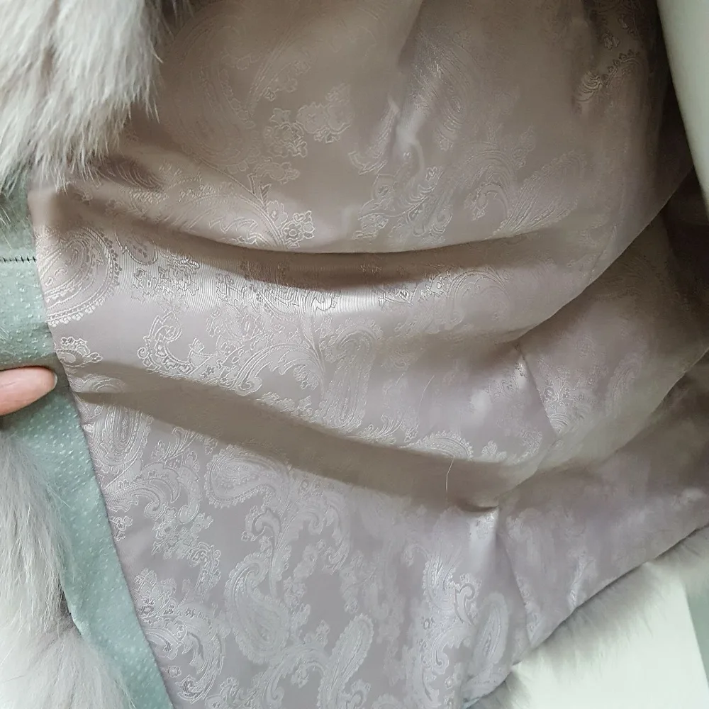 Женская Роскошная куртка из лисьего меха длиной 110 см в основном подходит для