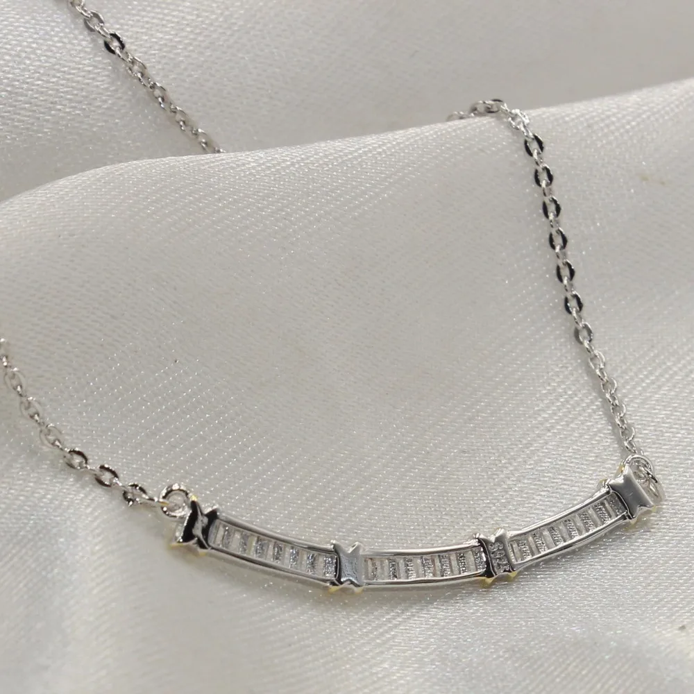 Victoria New Arrival Luxury Jewelry 925 Sterling Silver Separate Color Gold Princess Cut 5A CZ Arc Moon Pendant Chain Necklace | Украшения