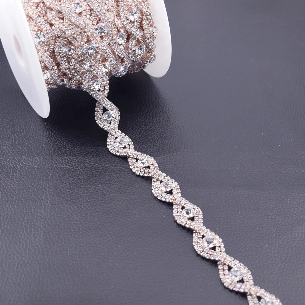 

CuiEr 5yards Bridal Dress Belt Sash Sewing Crystal Rhinestone Trims Applique Sew on for Wedding Handmade Chains HF-383