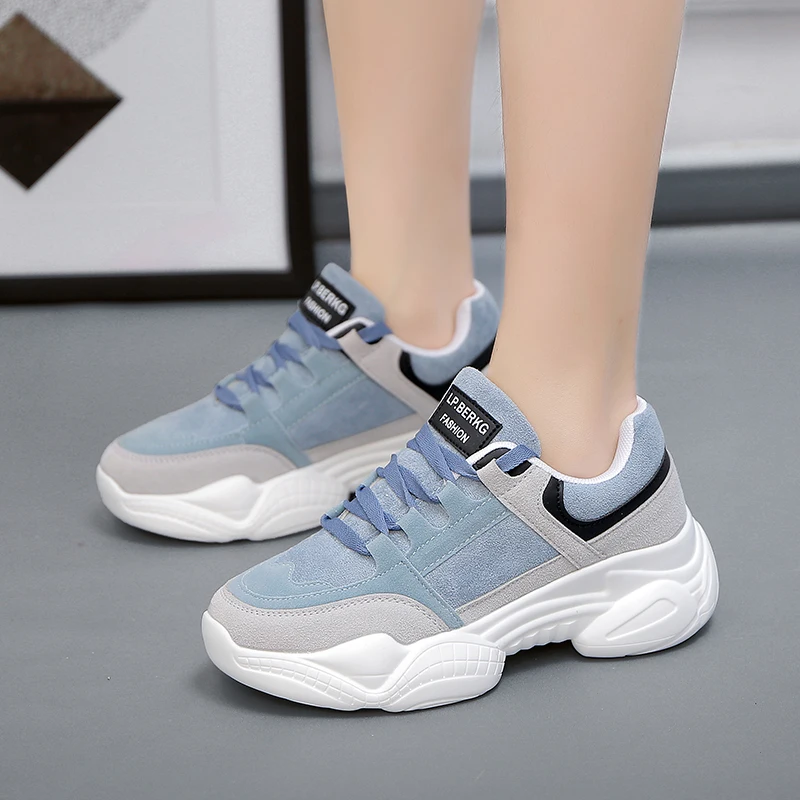 

UVWP 2020 Vintage Women Sneakers Trendy Leisure Platform Shoes Cross-tied Top Quality Casual Shoes Ladies Flats Zapatillas Mujer