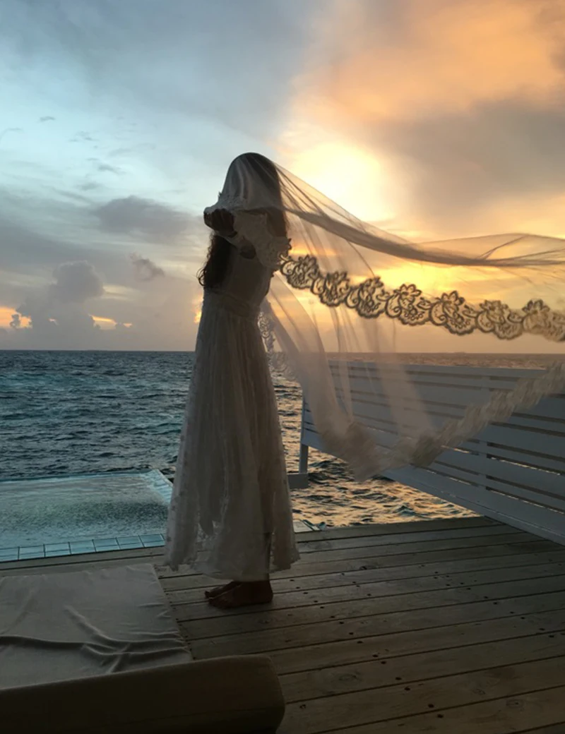 Wedding Veils New Wholesale 3m length ivory white in stock velos de novia Long lace appliqued bridal veil voile 2017 | Свадьбы и