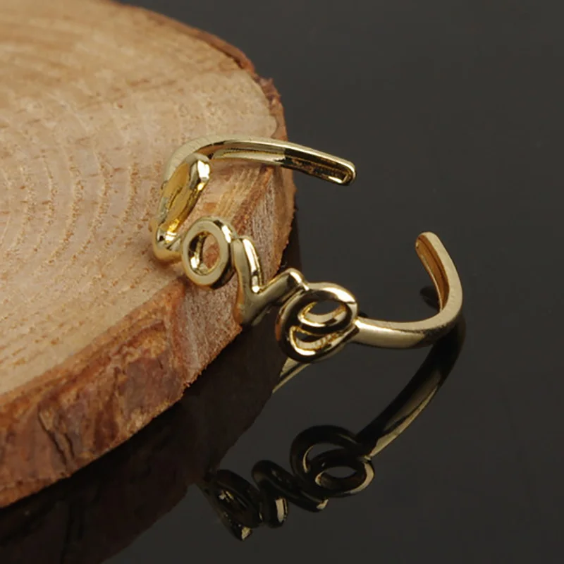 

Golden Love Toe Ring Fashion Elegant Simple Foot Finger Rings For Couples Women Letter Shaped Opening Adjustable Ring Gift