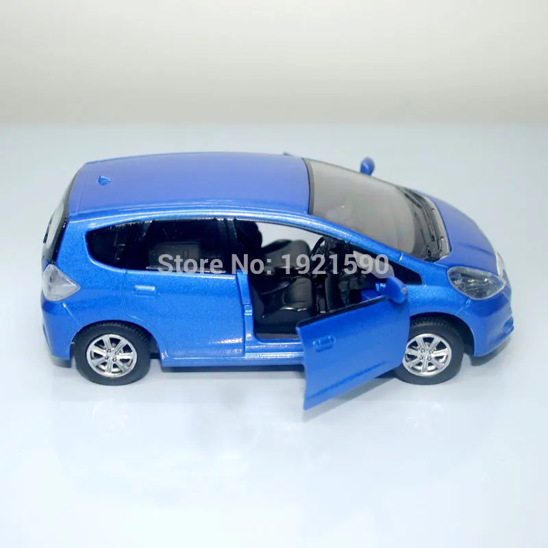 Абсолютно новые детские игрушки UNI 1/36 HONDA FIT литые под давлением металлические