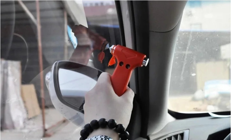 

car styling Multifunction safety hammer for Citroen Picasso C1 C2 C3 C4 C4L C5 DS3 DS4 DS5 DS6 Elysee C-Quatre C-Triomphe