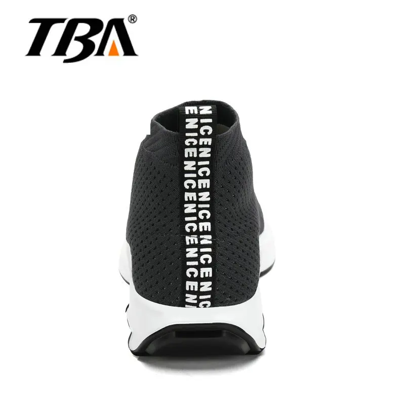 Мужские кроссовки для бега легкие спортивные с сеткой черные серые красные