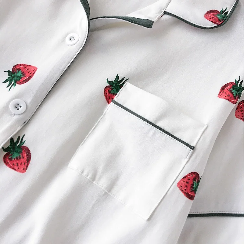 Summer Women Pajamas Suit Strawberry Printing Short Sleeve Turn-down Collar Elastic Waist Shorts Girls Home Lovely Two Piece Set