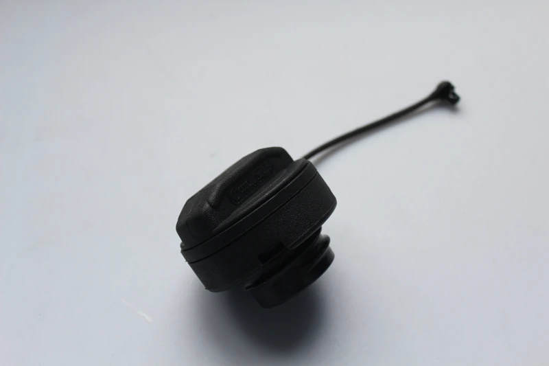 Крышка топливного бака Saborway для Bora Golf Passat B5 Polo 1995-2012 C5 A6 1J0201553 1J0 201 553 550 A |