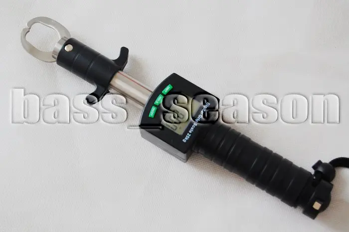 FISH LIP GRABBER GRIPPER GRIP TOOL STAINLESS STEEL WITH BUILT IN DIGITAL SCALE | Спорт и развлечения