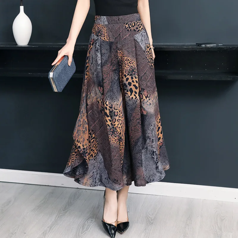 Женские брюки средней длины до середины икры, женские весенне-летние тонкие свободные широкие брюки с принтом, обвисшие брюки с юбкой для матери