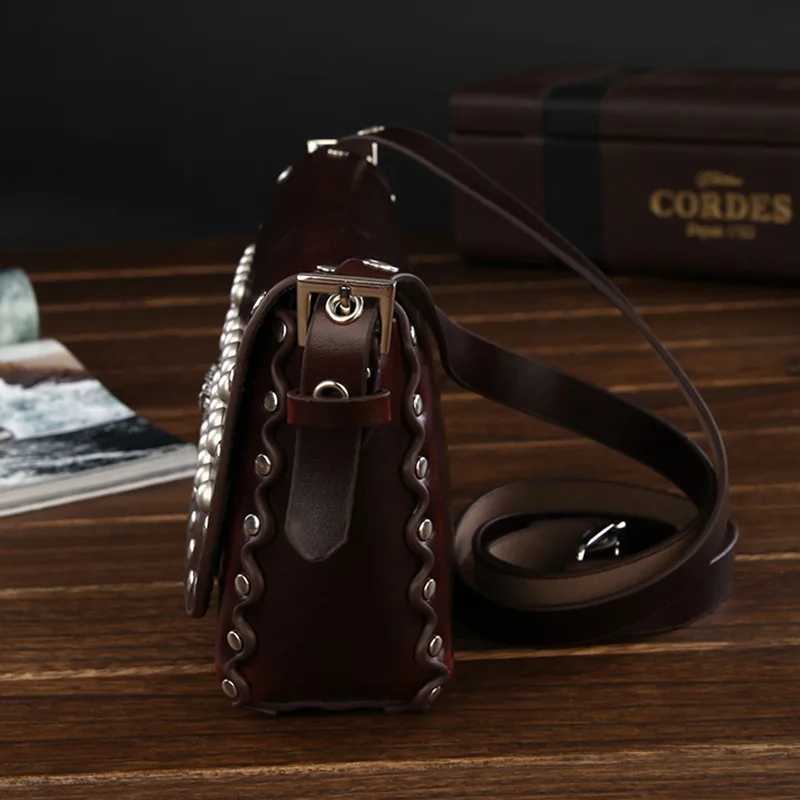 Лидер продаж 2018 Брендовая женская сумка с заклепками на плечо женские сумки